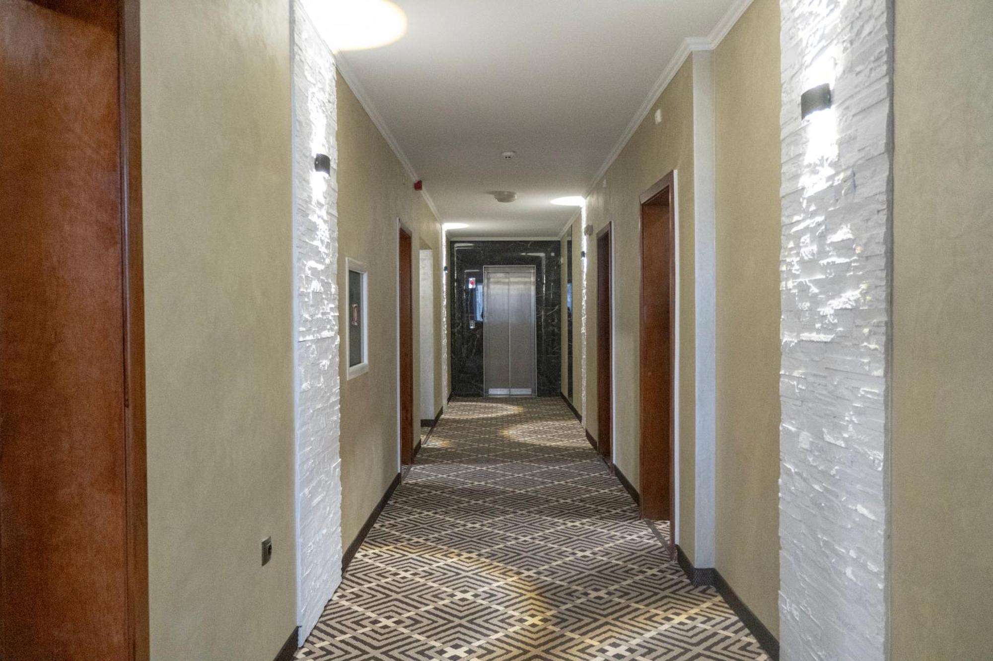 Hotel Yo Sankt Konstantin & Helena Eksteriør billede
