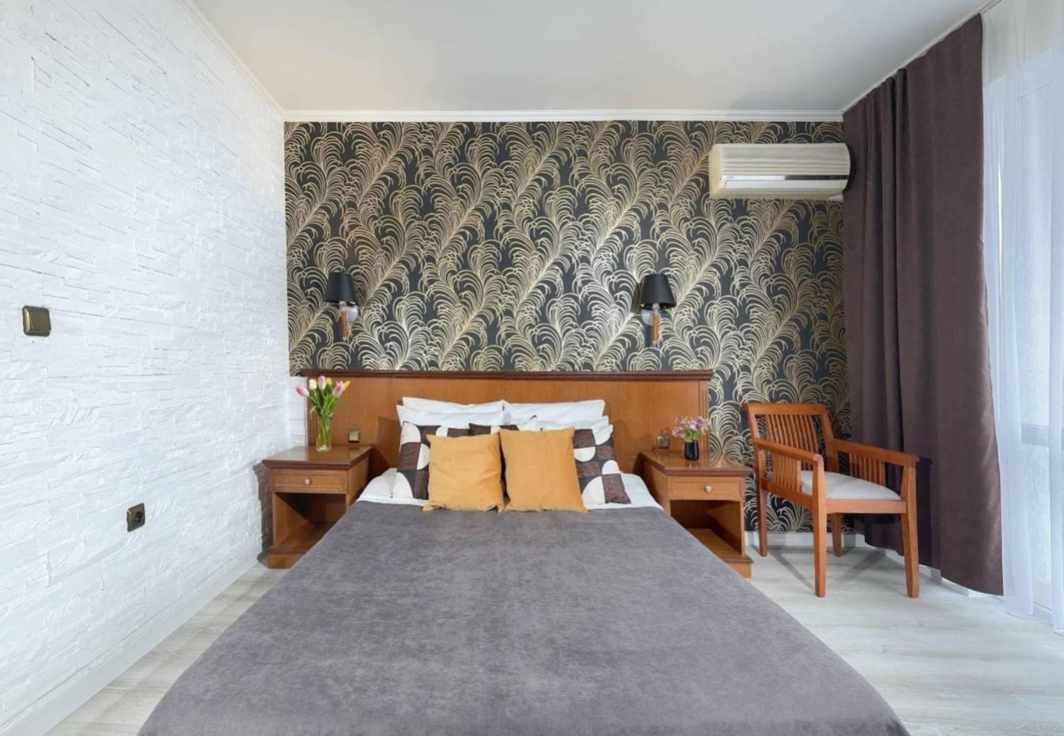 Hotel Yo Sankt Konstantin & Helena Eksteriør billede
